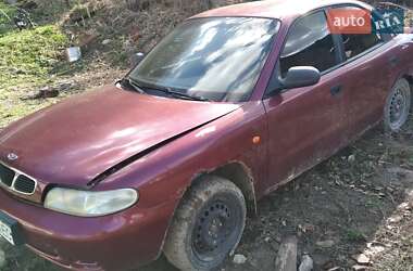 Седан Daewoo Nubira 1998 в 
