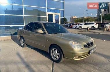 Седан Daewoo Nubira 2001 в 