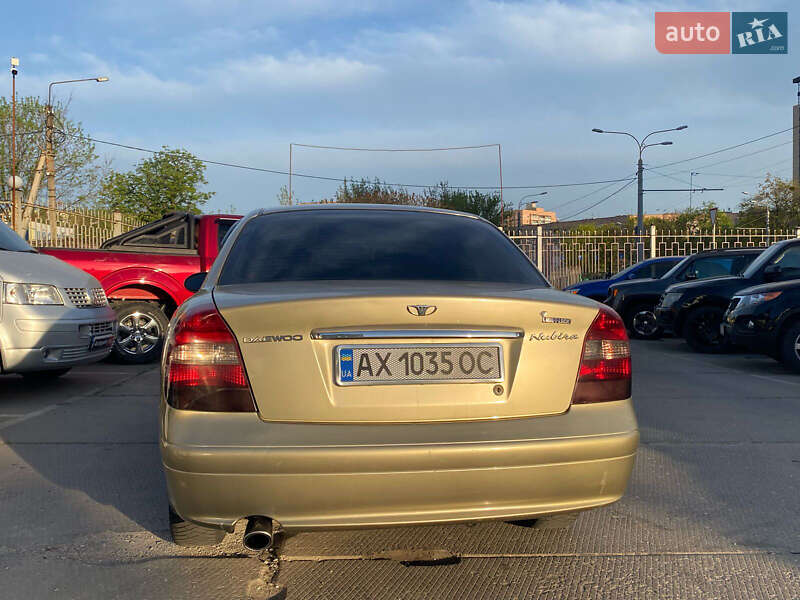 Седан Daewoo Nubira 2001 в Харькове