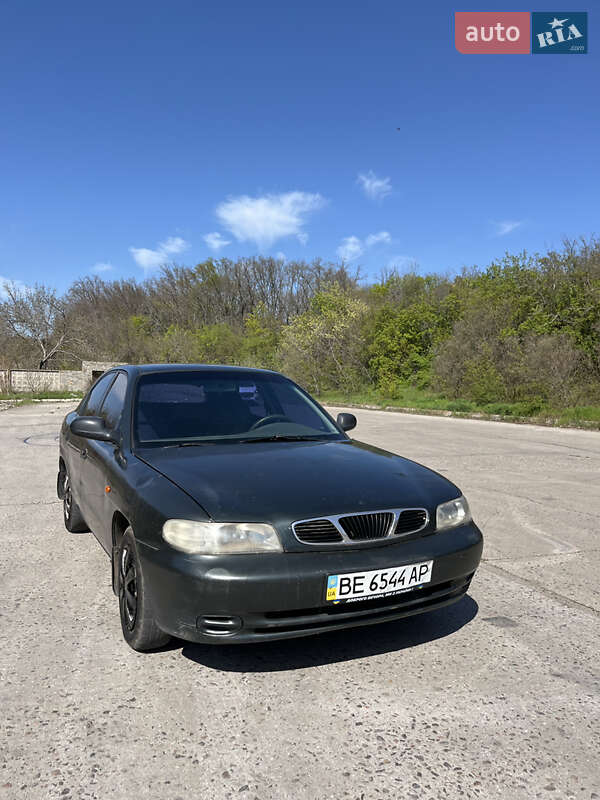 Daewoo Nubira