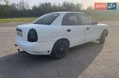 Седан Daewoo Nubira 1998 в 