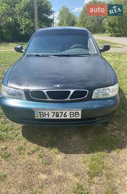 Седан Daewoo Nubira 1998 в Врадиевке