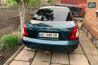 Седан Daewoo Nubira 1998 в Казатине