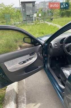 Седан Daewoo Nubira 1998 в 