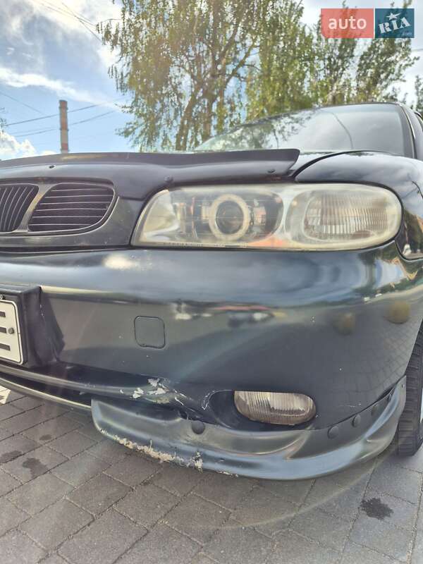 Седан Daewoo Nubira 1997 в Запорожье