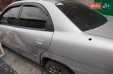Седан Daewoo Nubira 1998 в 