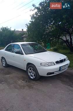 Седан Daewoo Nubira 1998 в Запоріжжі