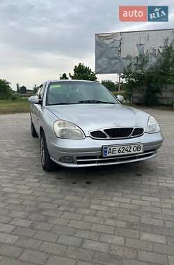 Седан Daewoo Nubira 2002 в 