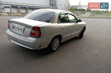 Седан Daewoo Nubira 2003 в Кривом Роге