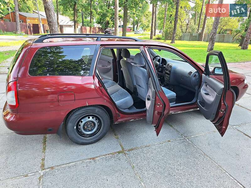 Универсал Daewoo Nubira 1998 в Киеве