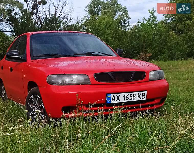 Daewoo Nubira 1998