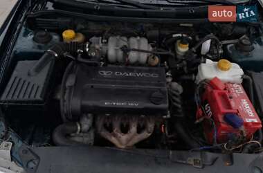 Седан Daewoo Nubira 1998 в 