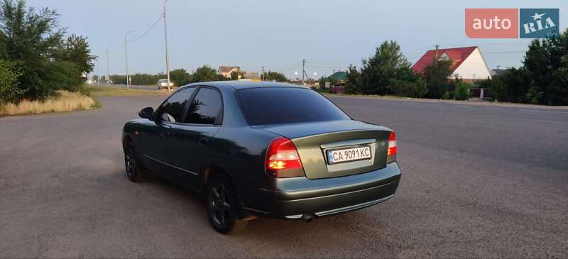 Седан Daewoo Nubira 2003 в Черкассах