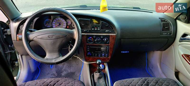Седан Daewoo Nubira 2003 в Черкассах