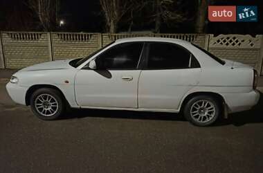 Седан Daewoo Nubira 1998 в 