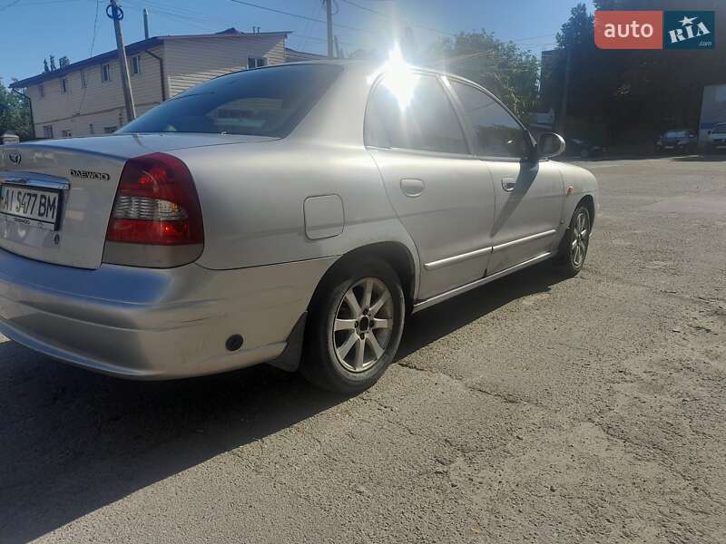 Седан Daewoo Nubira 2000 в Киеве