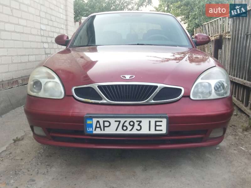 Седан Daewoo Nubira 2002 в Запорожье