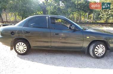 Седан Daewoo Nubira 1998 в 