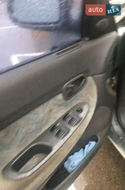 Седан Daewoo Nubira 1998 в 