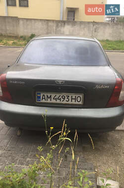 Седан Daewoo Nubira 1998 в 