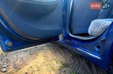 Седан Daewoo Nubira 1998 в 