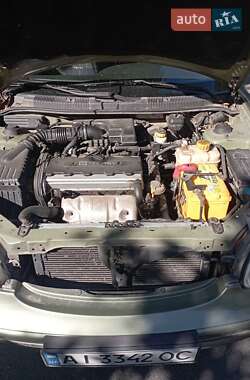 Седан Daewoo Nubira 2003 в 