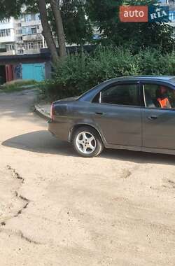 Седан Daewoo Nubira 1998 в 