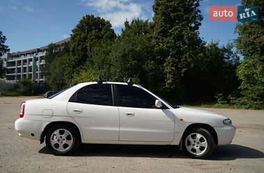 Седан Daewoo Nubira 1998 в 