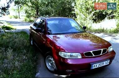 Седан Daewoo Nubira 1998 в Новомосковске