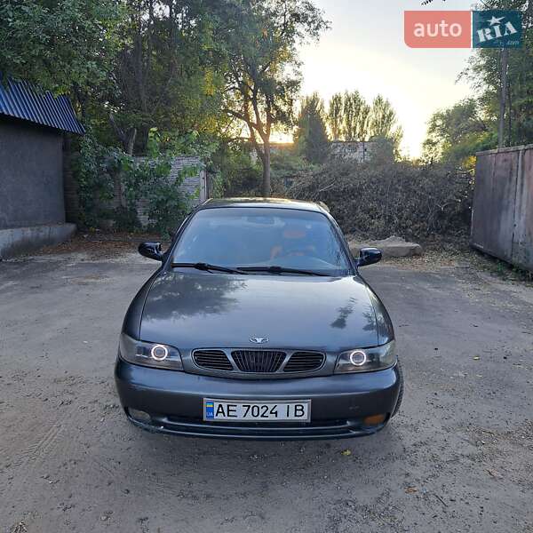 Седан Daewoo Nubira 1998 в 