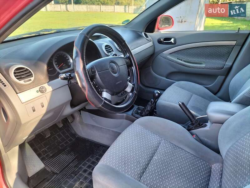 Универсал Daewoo Nubira 2004 в Дунаевцах