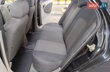 Седан Daewoo Nubira 2001 в 