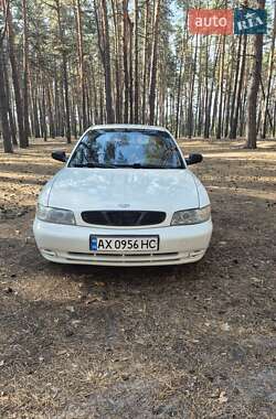Хетчбек Daewoo Nubira 1998 в Харкові