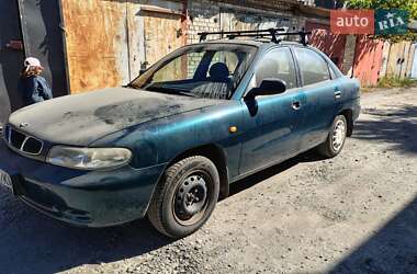 Седан Daewoo Nubira 1998 в 