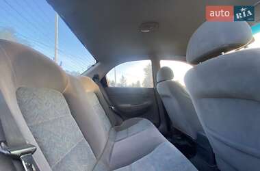 Седан Daewoo Nubira 1998 в 