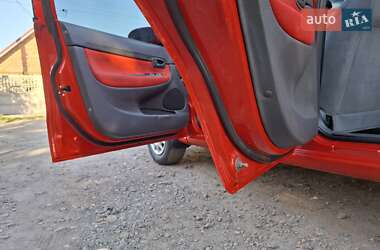 Хетчбек Daewoo Nubira 1998 в 