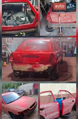 Хетчбек Daewoo Nubira 1998 в 