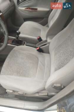 Седан Daewoo Nubira 2002 в Кременчуге