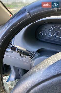 Седан Daewoo Nubira 1998 в 