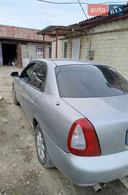 Седан Daewoo Nubira 1998 в 