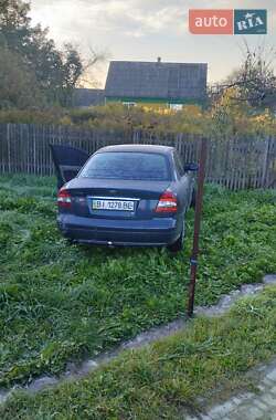 Седан Daewoo Nubira 2001 в 
