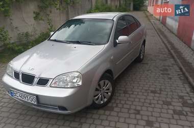 Седан Daewoo Nubira 2003 в  фото 9 Седан Daewoo Nubira 2003 в
