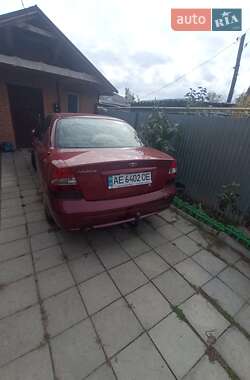 Седан Daewoo Nubira 2003 в  фото 4 Седан Daewoo Nubira 2003 в