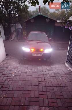 Седан Daewoo Nubira 1998 в Львові