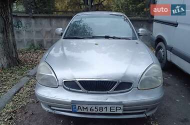 Седан Daewoo Nubira 2003 в Києві