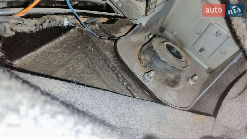 Хетчбек Daewoo Nubira 1998 в Дніпрі