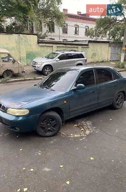 Хэтчбек Daewoo Nubira 1998 в Одессе
