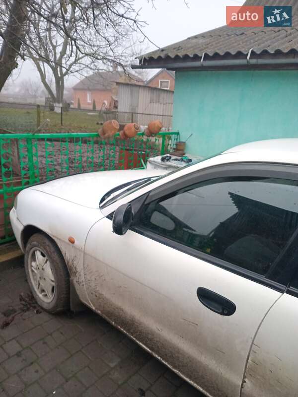 Седан Daewoo Nubira 1998 в Хмельницькому