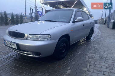 Седан Daewoo Nubira 1998 в Днепре
