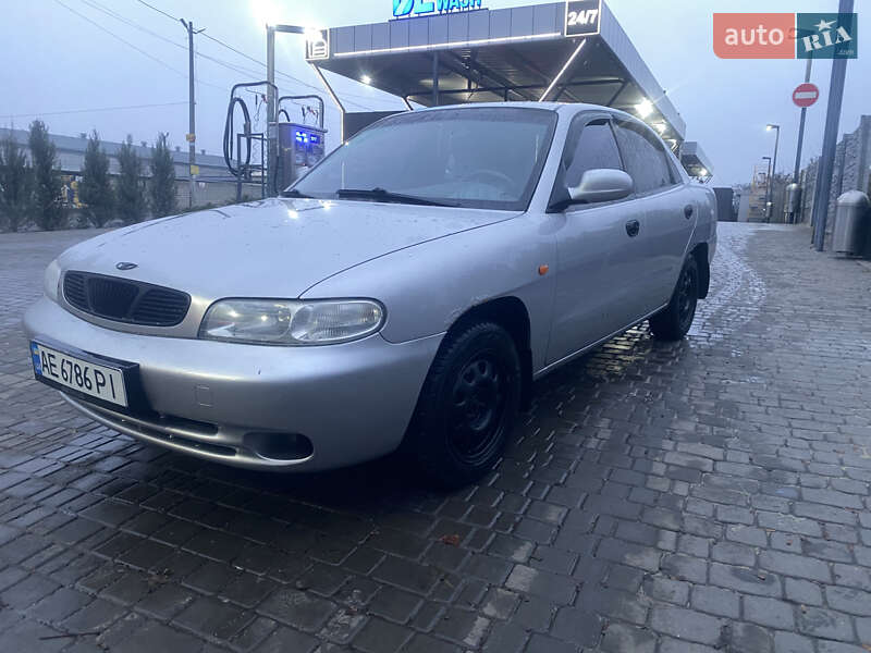 Daewoo Nubira 1998